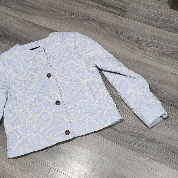 Bagatelle NWT Quilted BABY Blue Floral Jacket - Picture 3 of 7